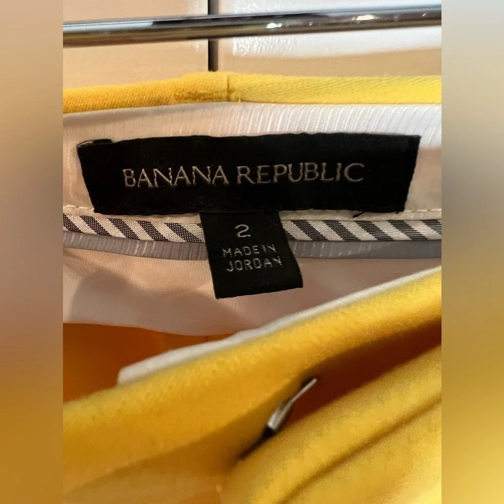 397. Banana Republic Bright Yellow Logan Dress pants 2 - Picture 5 of 6